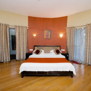 river-roost-resort-view Luxury Room – Resort View