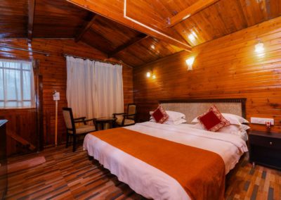 Wood Cabin – River View